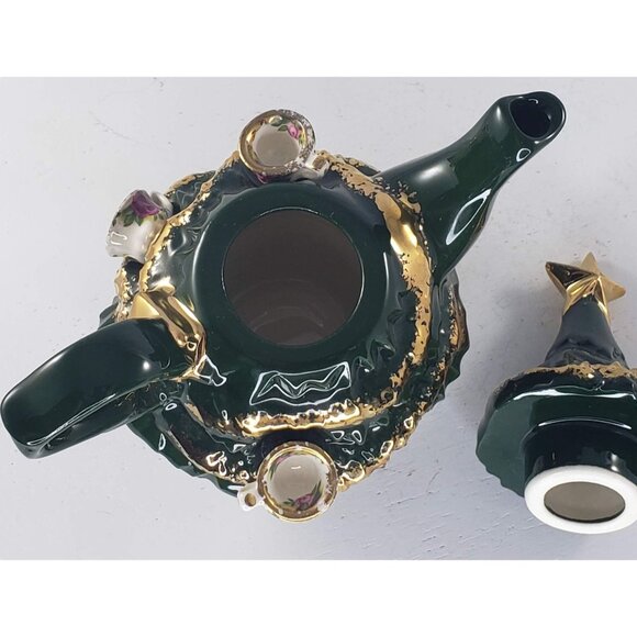 Royal Albert Old Country Roses Miniature Christmas Tree Teapot England Cardew - Picture 9 of 13